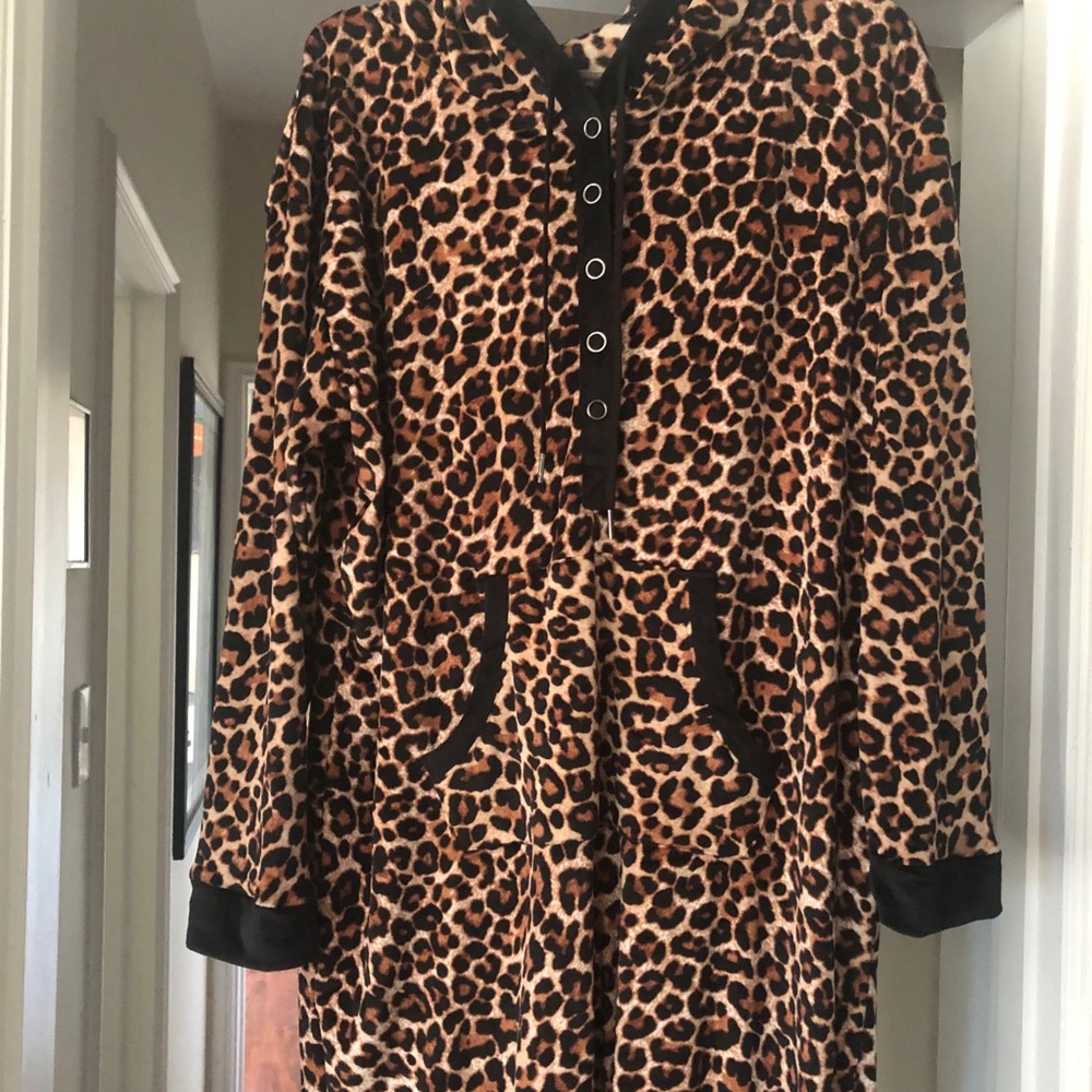 Room Service Cheetah Onesie L